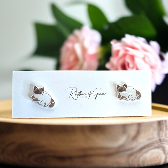 Purr-fectly Chic Siamese Cat Stud Earrings 🐈‍⬛ NWT Kitten Studs - Great Gift! - Picture 7 of 8